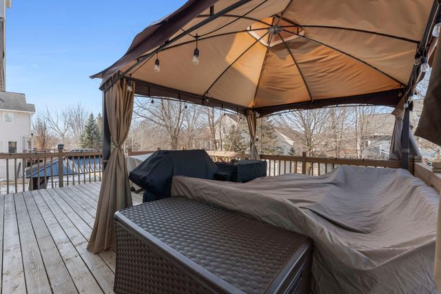 14466 Bluebird Trail NE, Prior Lake, MN 55372