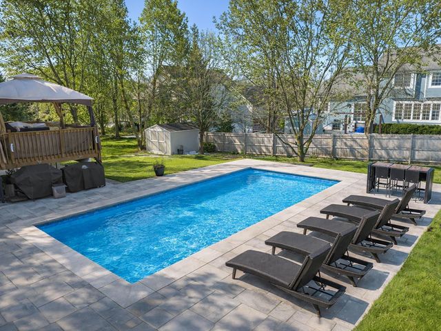 14466 Bluebird Trail NE, Prior Lake, MN 55372