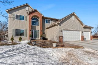 14466 Bluebird Trail NE, Prior Lake, MN 55372