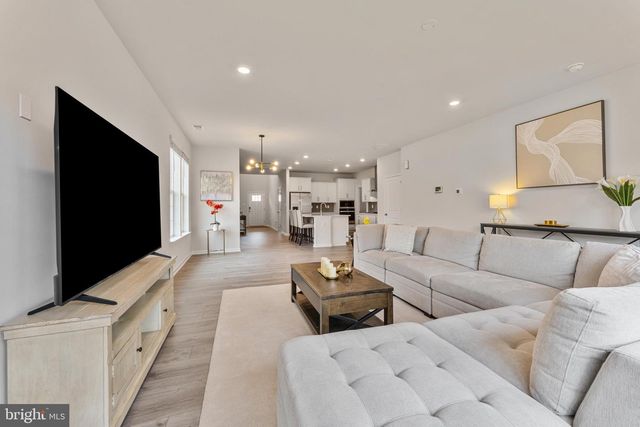 493 ENSEMBLE WAY, Frederick, MD 21701