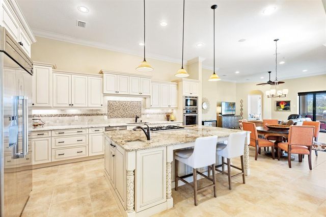 4816 TOBERMORY WAY, Bradenton, FL 34211