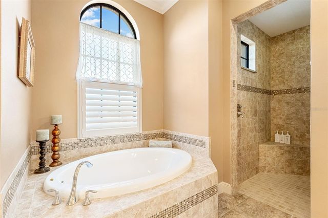 4816 TOBERMORY WAY, Bradenton, FL 34211