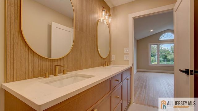 106 Blackbird Drive, Monroe, NJ 08831