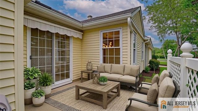 106 Blackbird Drive, Monroe, NJ 08831
