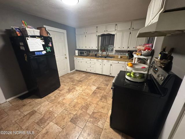 745 Kentner Street, Defiance, OH 43512