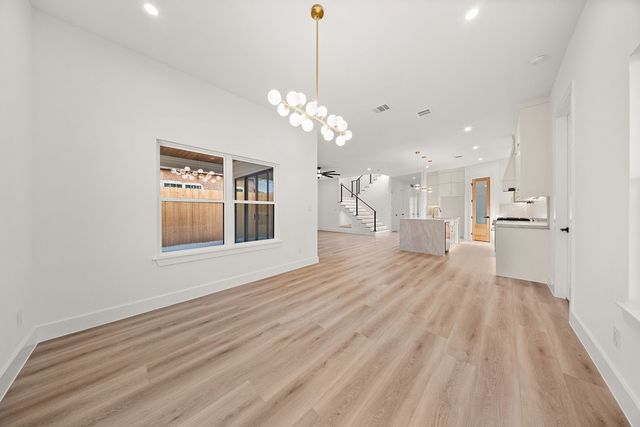 1727 Toronto Street, Dallas, TX 75212