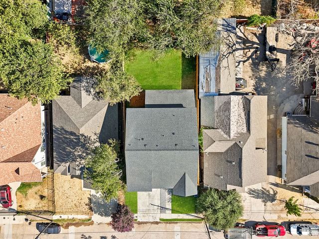 1727 Toronto Street, Dallas, TX 75212