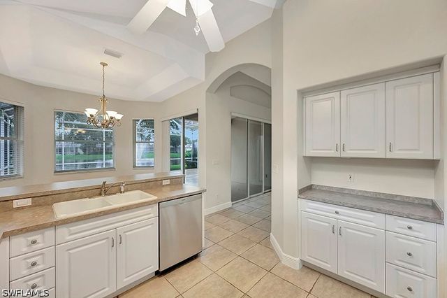 8059 Tauren CT, Naples, FL 34119