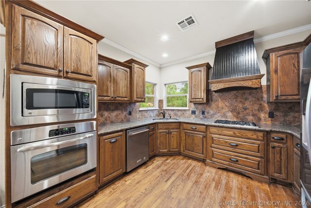 2202 S 113th West Court, Sapulpa, OK 74066