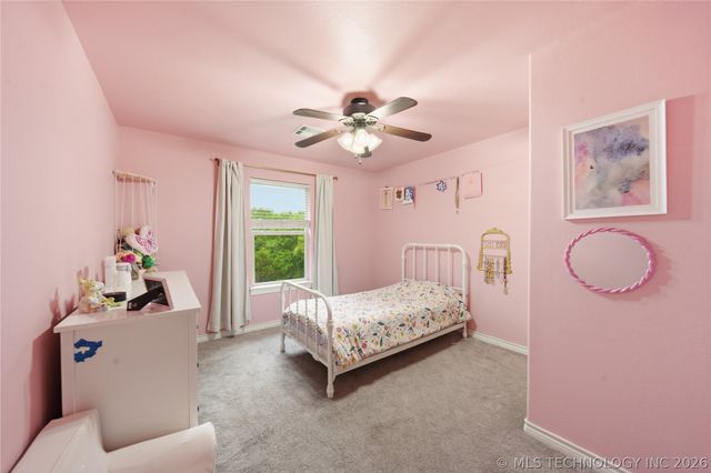 2202 S 113th West Court, Sapulpa, OK 74066