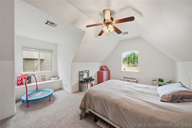 2202 S 113th West Court, Sapulpa, OK 74066
