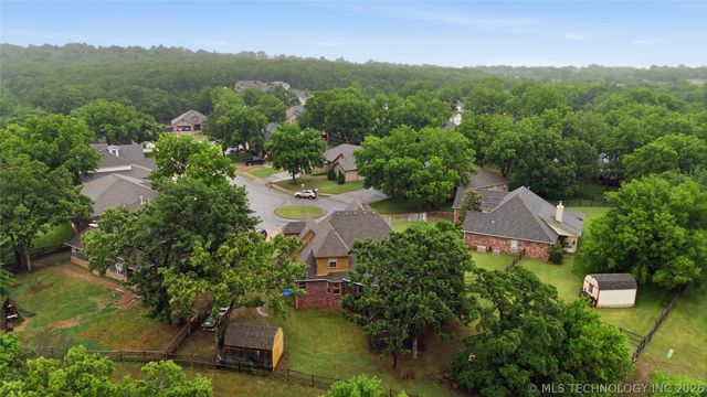 2202 S 113th West Court, Sapulpa, OK 74066