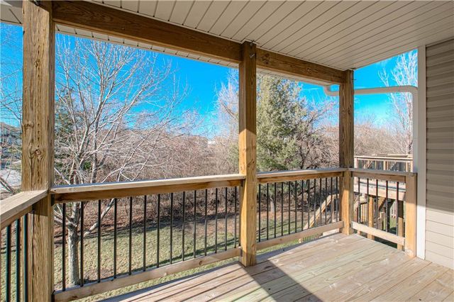 10224 N Willow Avenue, Kansas City, MO 64157