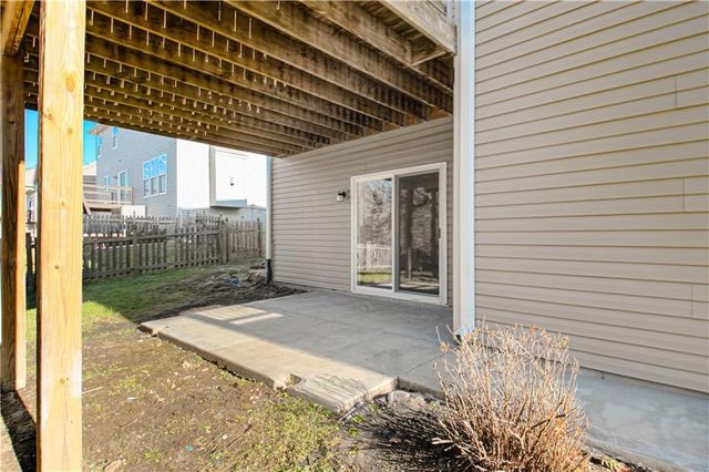 10224 N Willow Avenue, Kansas City, MO 64157