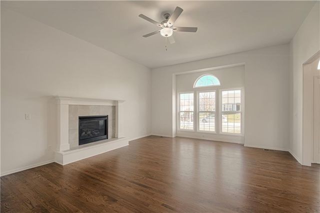 10224 N Willow Avenue, Kansas City, MO 64157