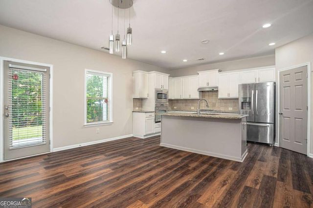 4405 Heathcliff Way, Cumming, GA 30041