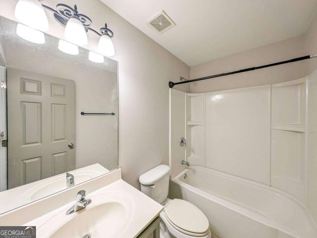 4405 Heathcliff Way, Cumming, GA 30041