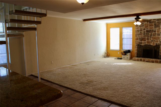 1656 Sonnet Drive, Grapevine, TX 76051