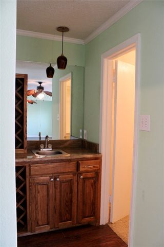 1656 Sonnet Drive, Grapevine, TX 76051