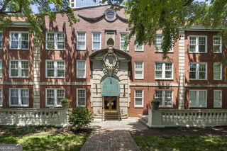 2840 Peachtree Road NW 406, Atlanta, GA 30305