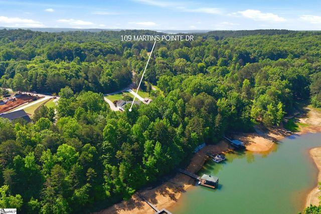 109 Martins Pointe Drive, Seneca, SC 29678