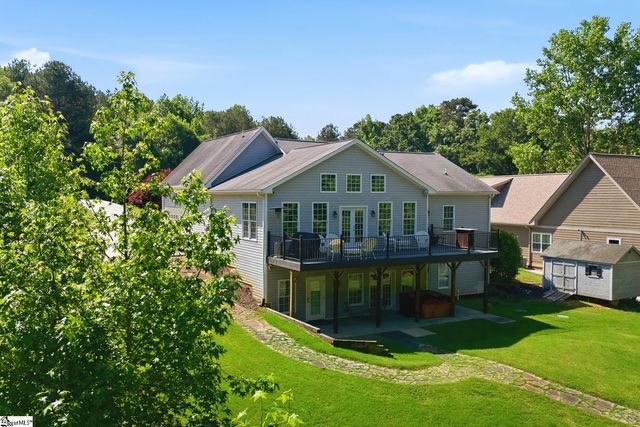 109 Martins Pointe Drive, Seneca, SC 29678