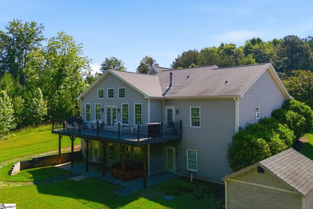 109 Martins Pointe Drive, Seneca, SC 29678