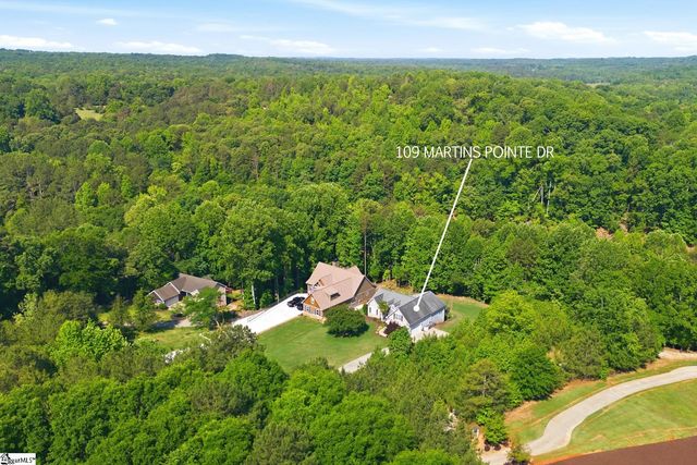 109 Martins Pointe Drive, Seneca, SC 29678