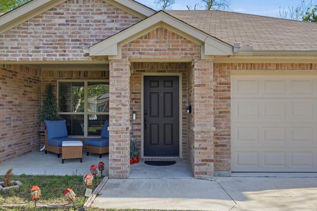 6766 Mike Drive, North Richland Hills, TX 76180