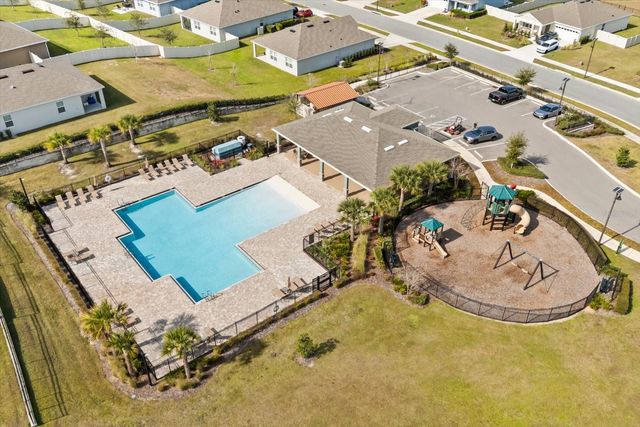 5247 MAHOGANY DRIVE, Mount Dora, FL 32757