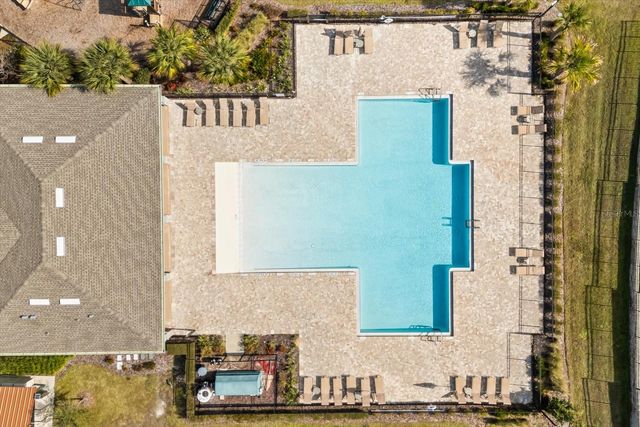 5247 MAHOGANY DRIVE, Mount Dora, FL 32757