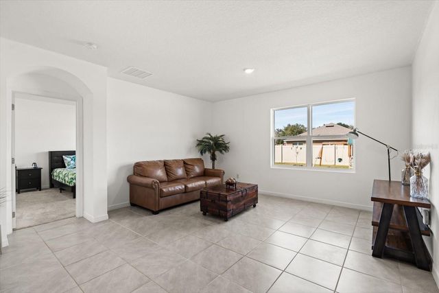 5247 MAHOGANY DRIVE, Mount Dora, FL 32757