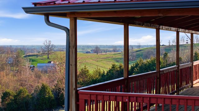 594 Skinnersburg Road, Stamping Ground, KY 40379