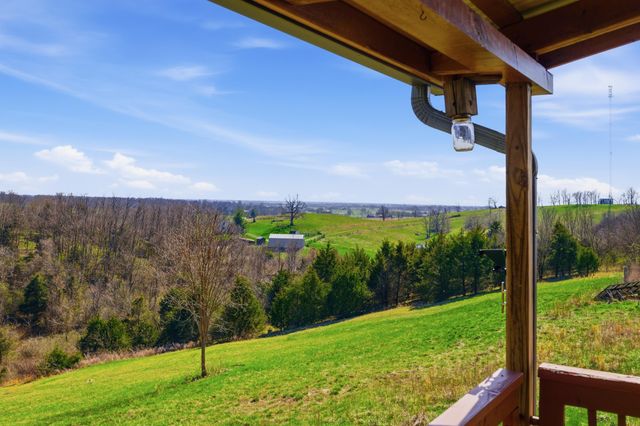 594 Skinnersburg Road, Stamping Ground, KY 40379