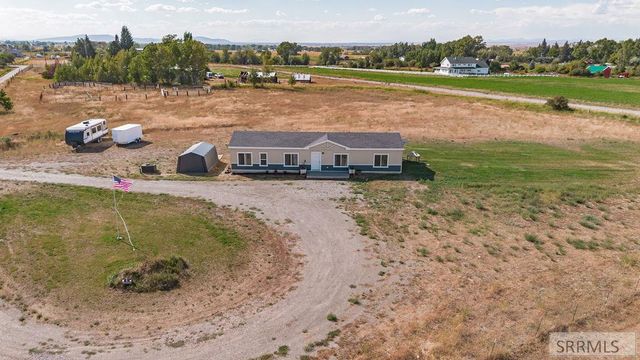3017 E 750 N, Chester, ID 83421