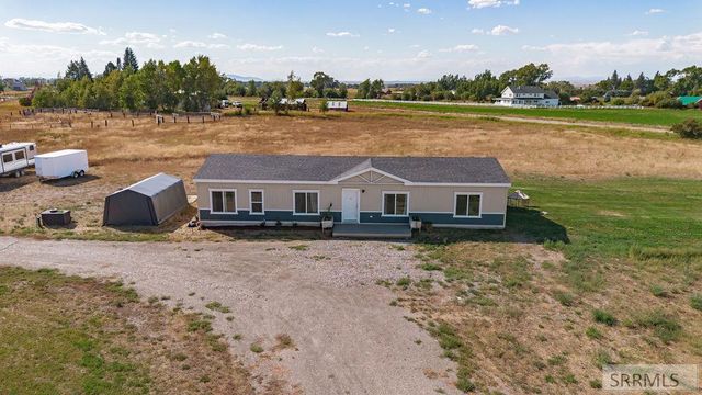 3017 E 750 N, Chester, ID 83421