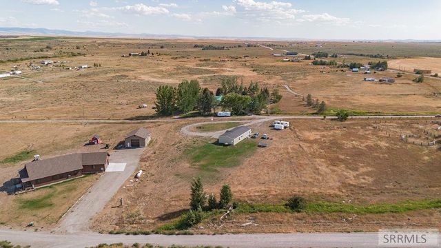 3017 E 750 N, Chester, ID 83421