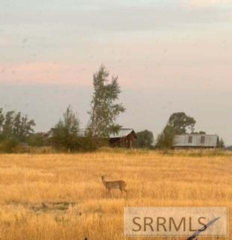 3017 E 750 N, Chester, ID 83421