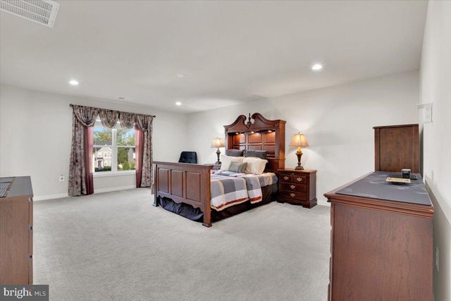 25038 WOODLAND IRIS DR, Aldie, VA 20105