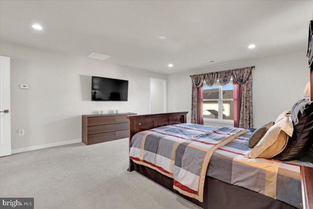 25038 WOODLAND IRIS DR, Aldie, VA 20105