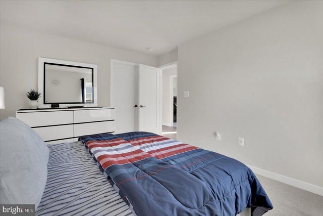 25038 WOODLAND IRIS DR, Aldie, VA 20105