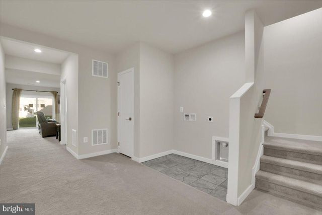 25038 WOODLAND IRIS DR, Aldie, VA 20105