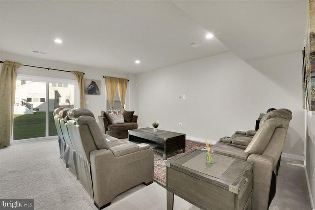 25038 WOODLAND IRIS DR, Aldie, VA 20105