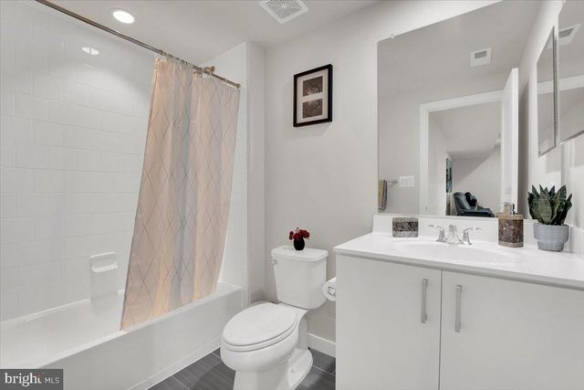 25038 WOODLAND IRIS DR, Aldie, VA 20105