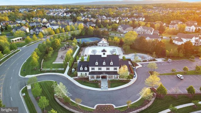 25038 WOODLAND IRIS DR, Aldie, VA 20105