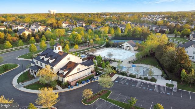 25038 WOODLAND IRIS DR, Aldie, VA 20105