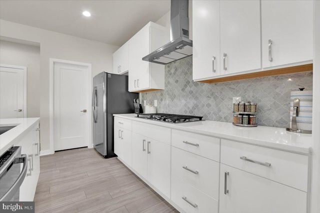 25038 WOODLAND IRIS DR, Aldie, VA 20105