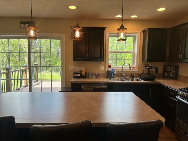 113 Oakwood Drive, Oakland Twp, PA 16002
