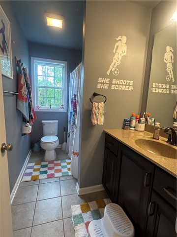 113 Oakwood Drive, Oakland Twp, PA 16002