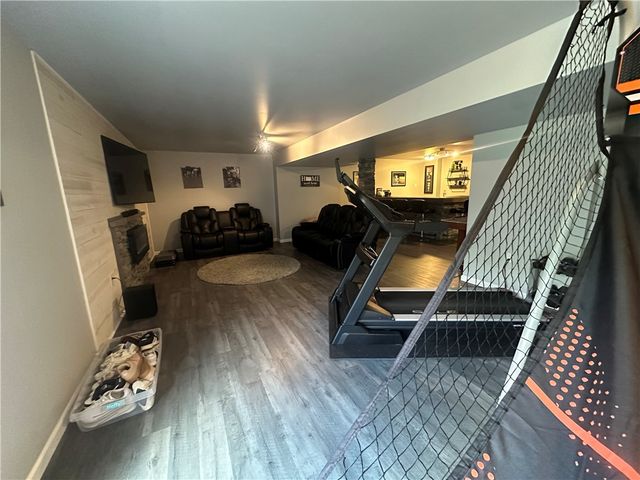 113 Oakwood Drive, Oakland Twp, PA 16002